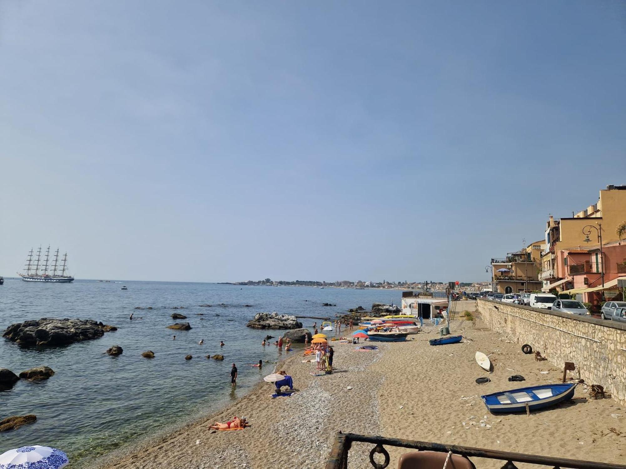 Ondina House Villa Giardini Naxos Bagian luar foto